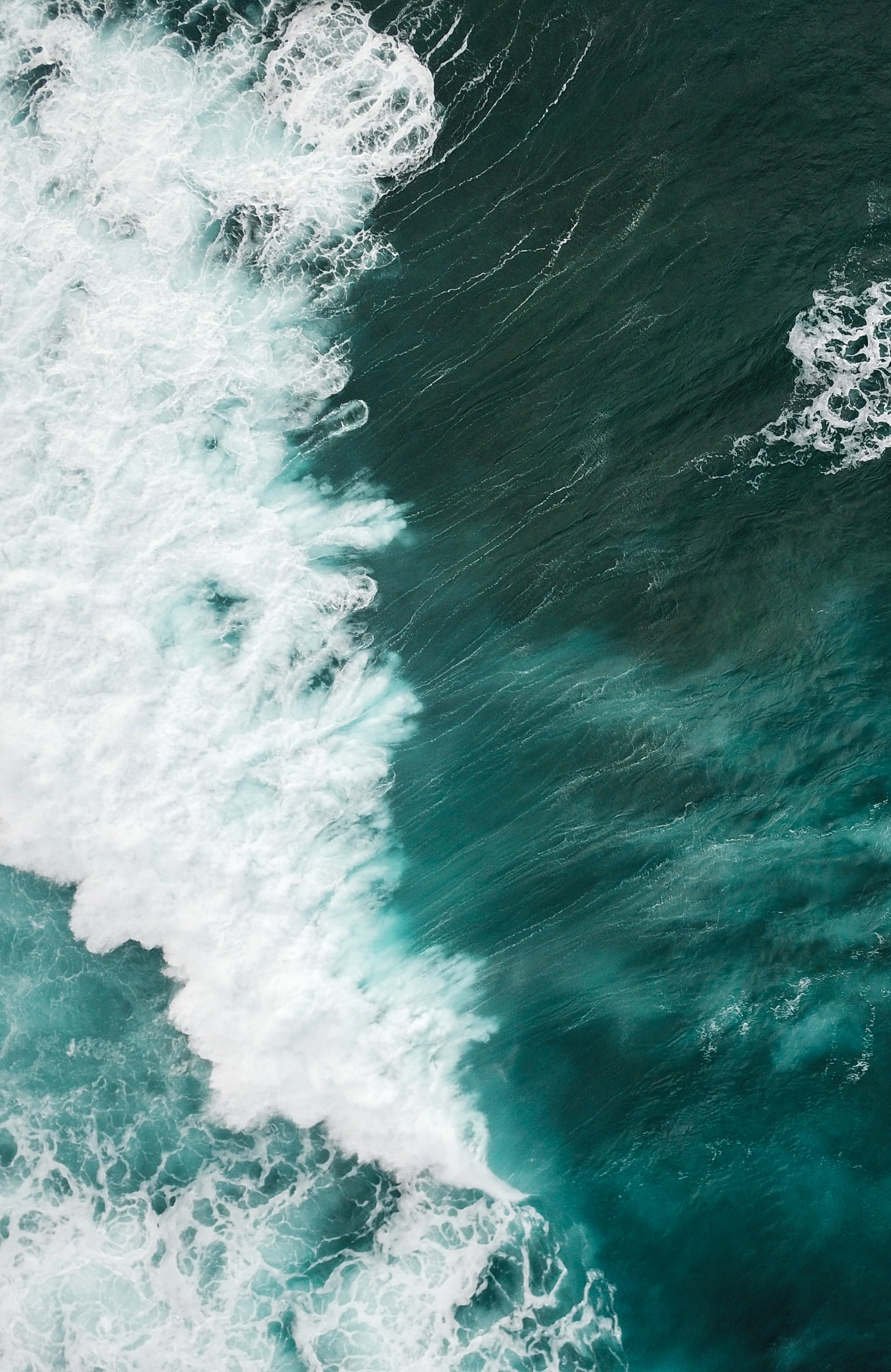 Water Wave Wallpaper - HD Wallpaper 