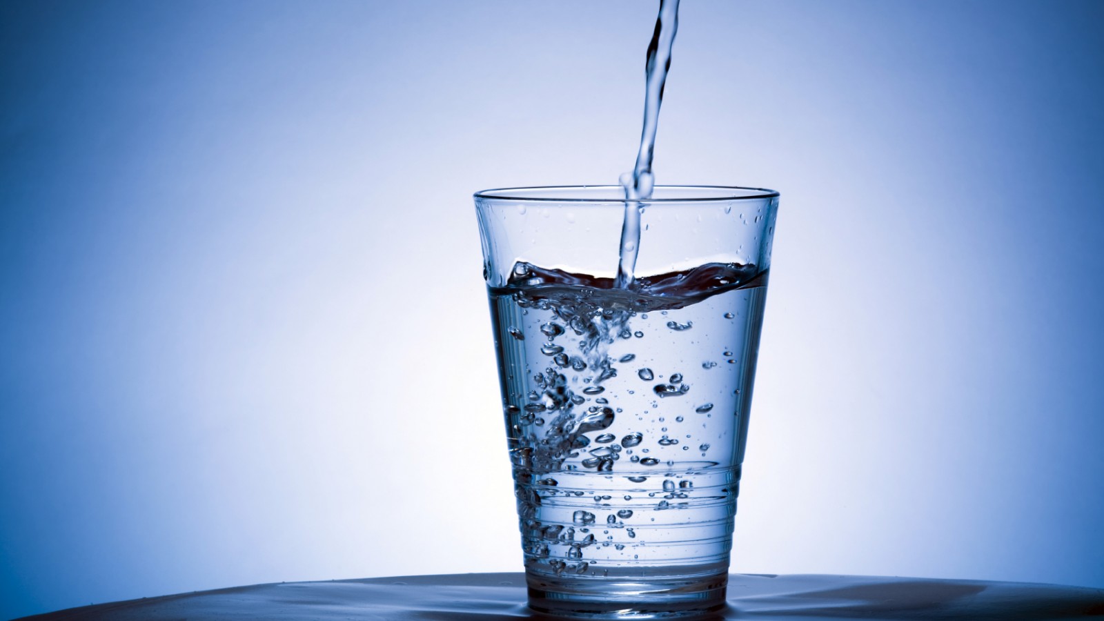 Drinking Water Free - HD Wallpaper 