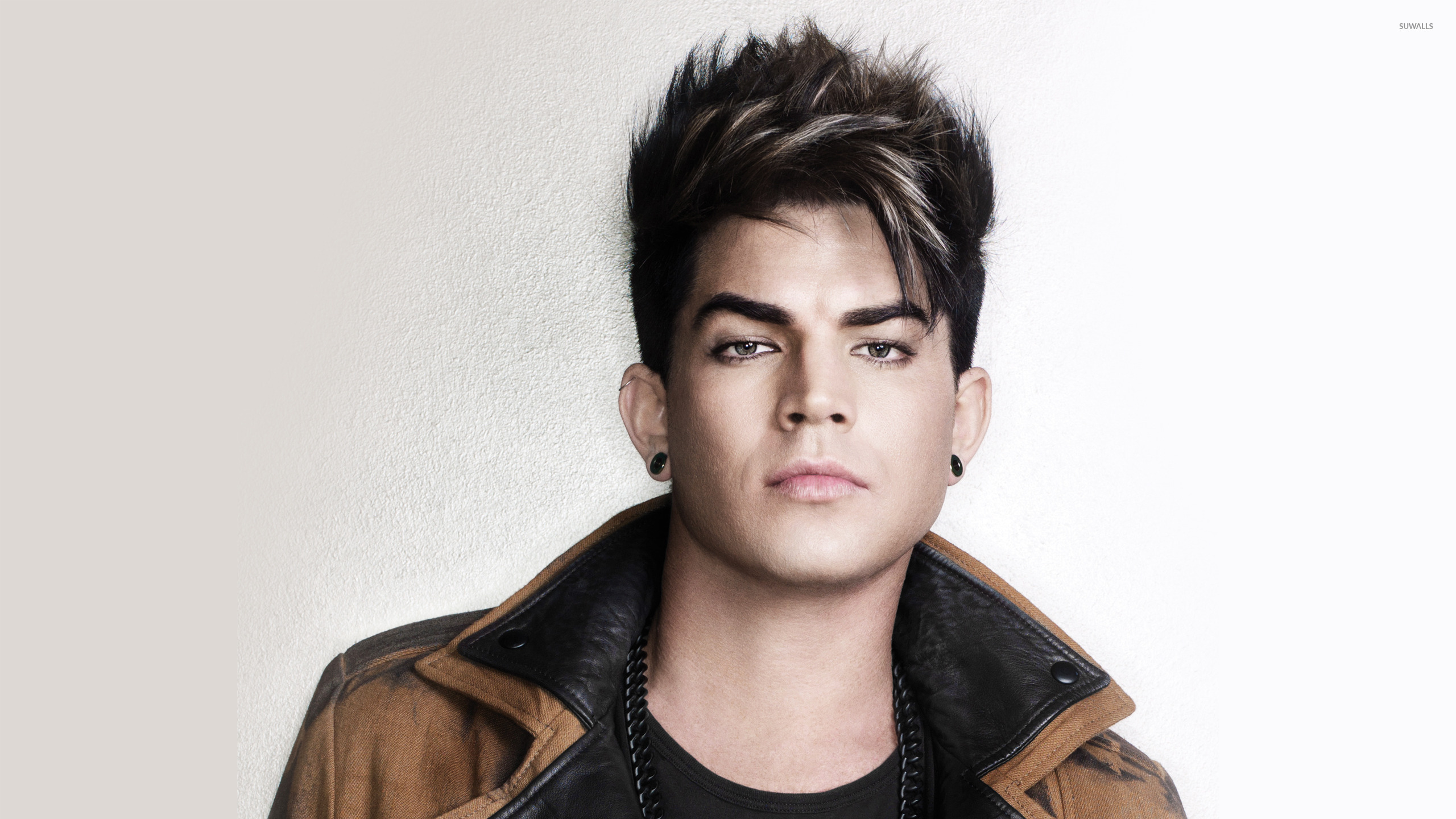 Adam Lambert - HD Wallpaper 