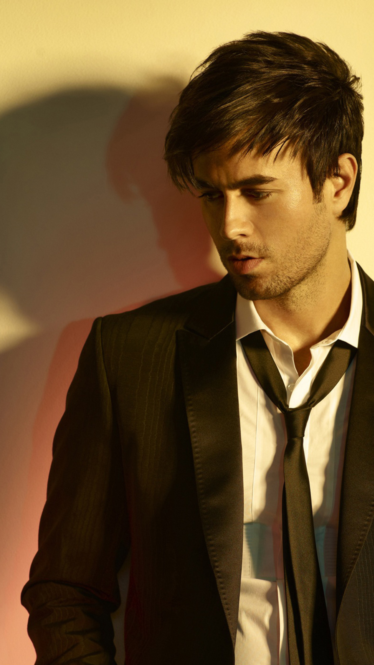 Qhd Samsung Galaxy S6, S7, Edge, Note, Lg G4 - Enrique Iglesias Fotos Hd - HD Wallpaper 