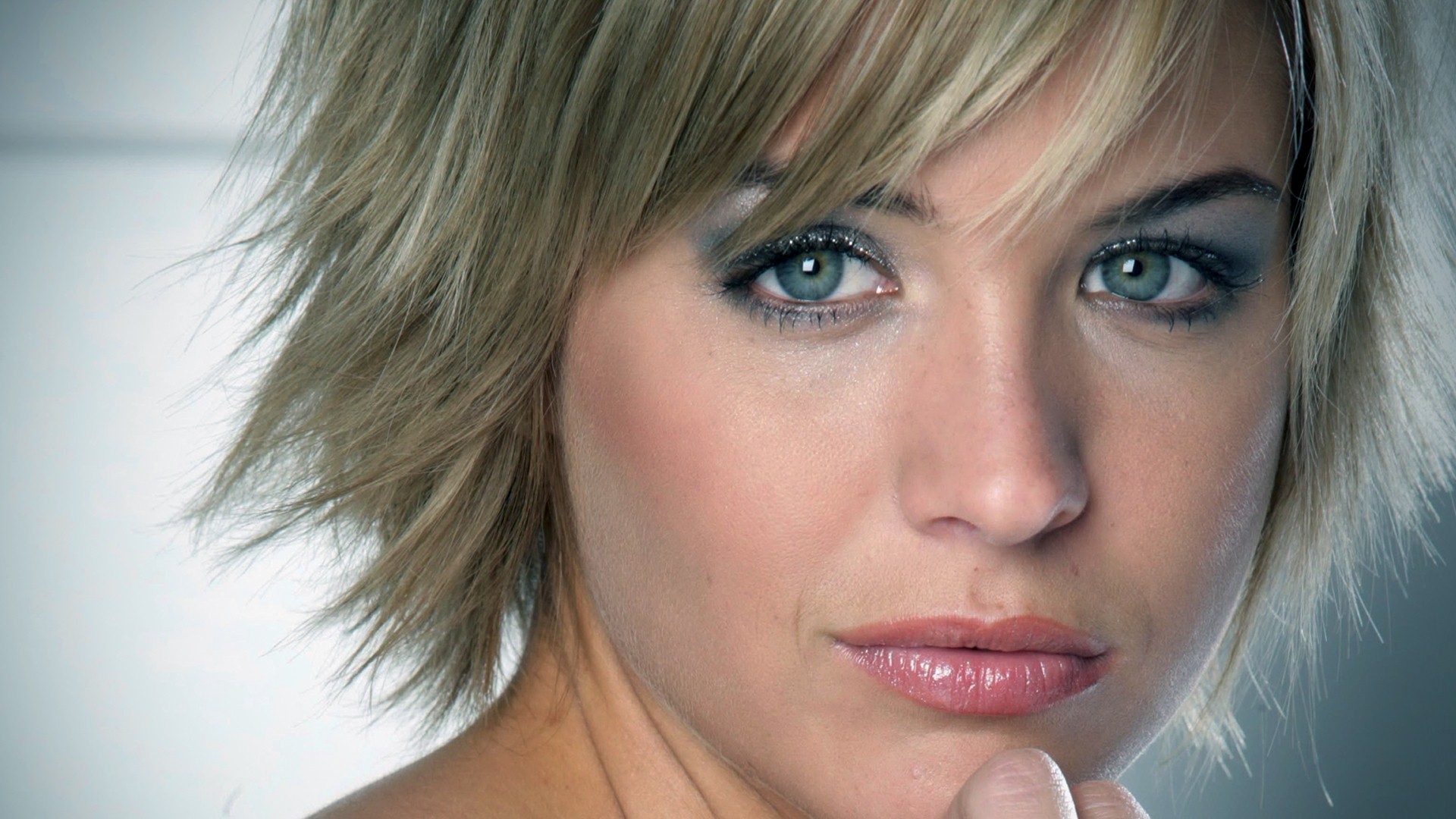 Gemma Atkinson Wallpaper Hd - Gemma Atkinson - 1920x1080 Wallpaper