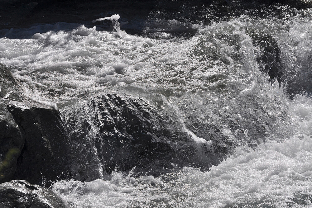 Livingwalls Photo Wallpaper Wasser Dd100794 - Rapid - HD Wallpaper 