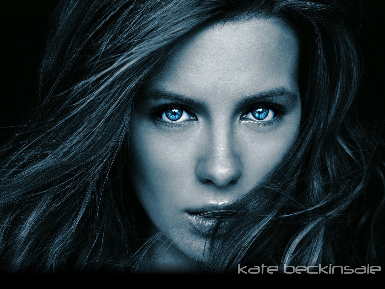 Wallpaper - Kate Beckinsale Blue Eyes - HD Wallpaper 