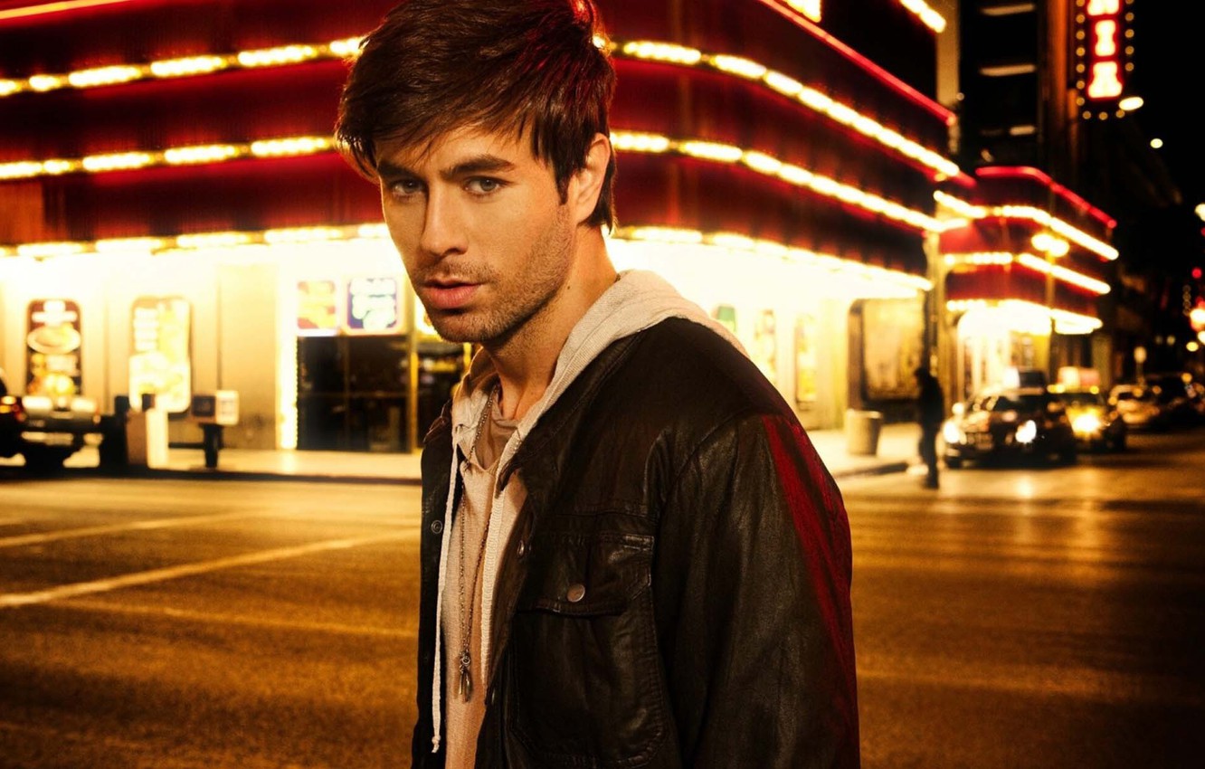 Photo Wallpaper Singer, Enrique Iglesias, Enrique Iglesias - Enrique Iglesias Hd - HD Wallpaper 