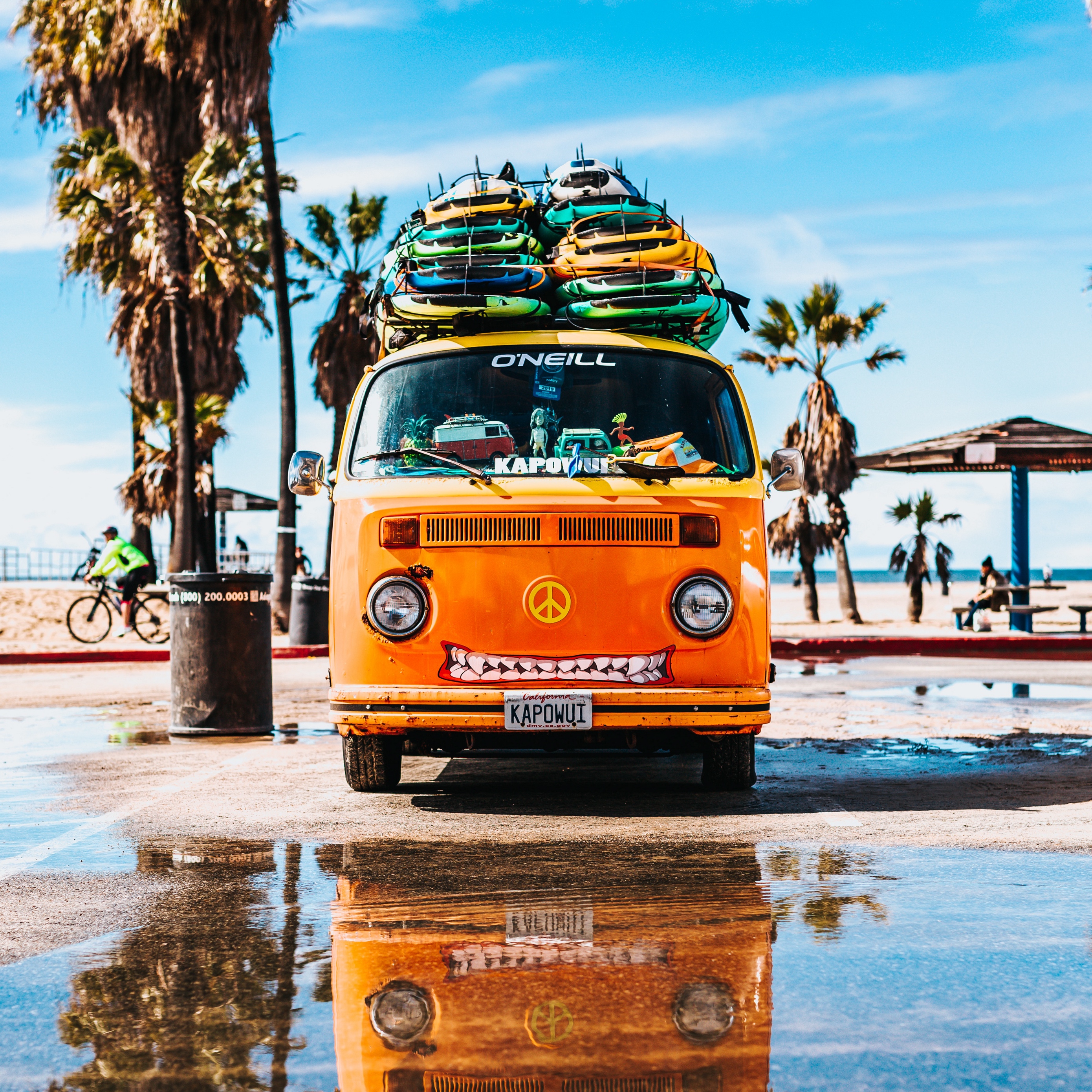 Wallpaper Bus, Surfing, Summer - Ipad Mini Wallpaper 2019 - HD Wallpaper 