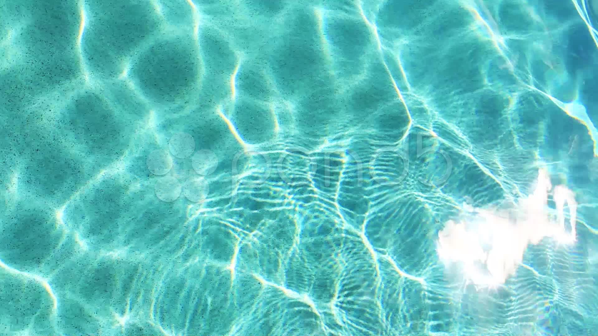 Light Reflecting On Pool - HD Wallpaper 