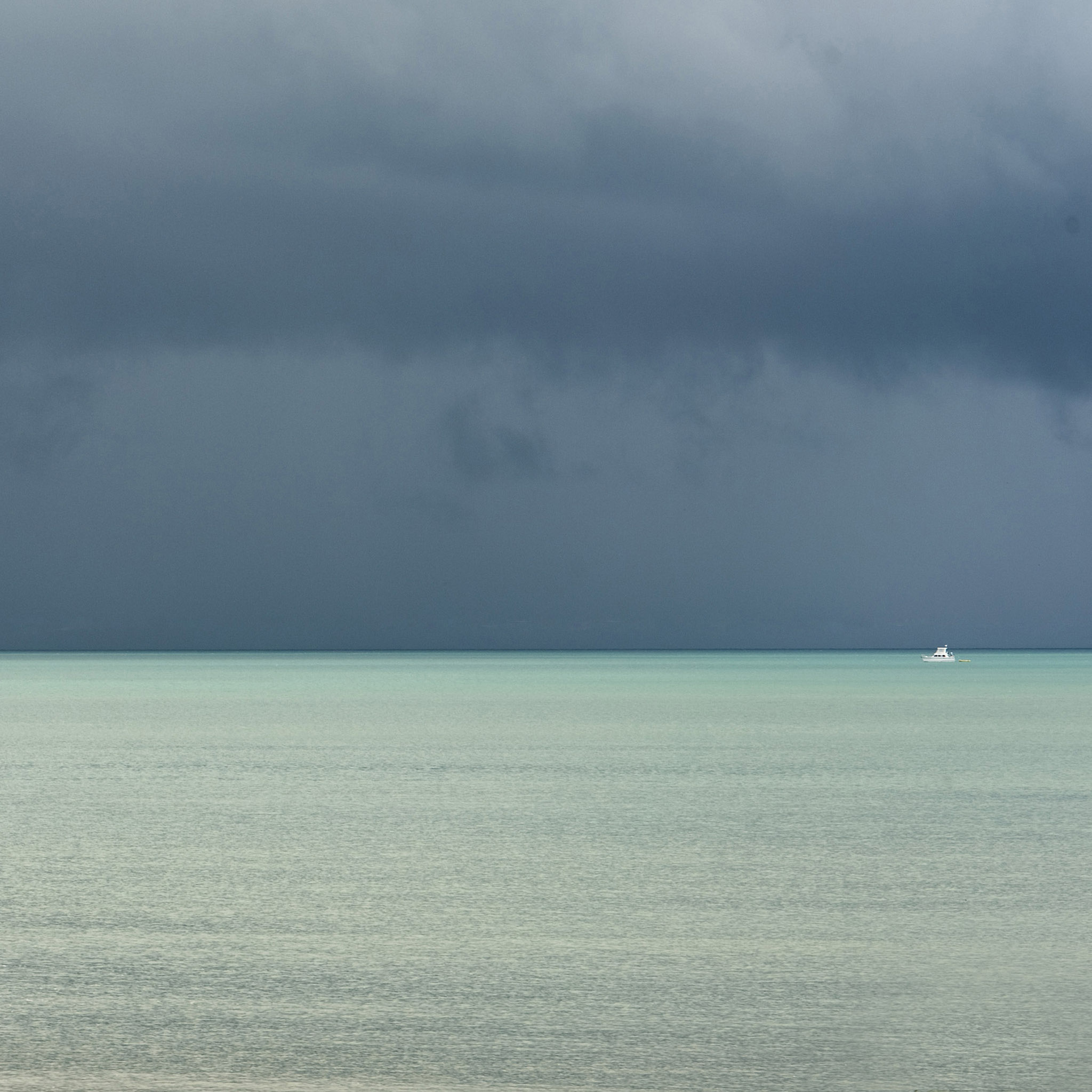 Storm Water - Sea - HD Wallpaper 