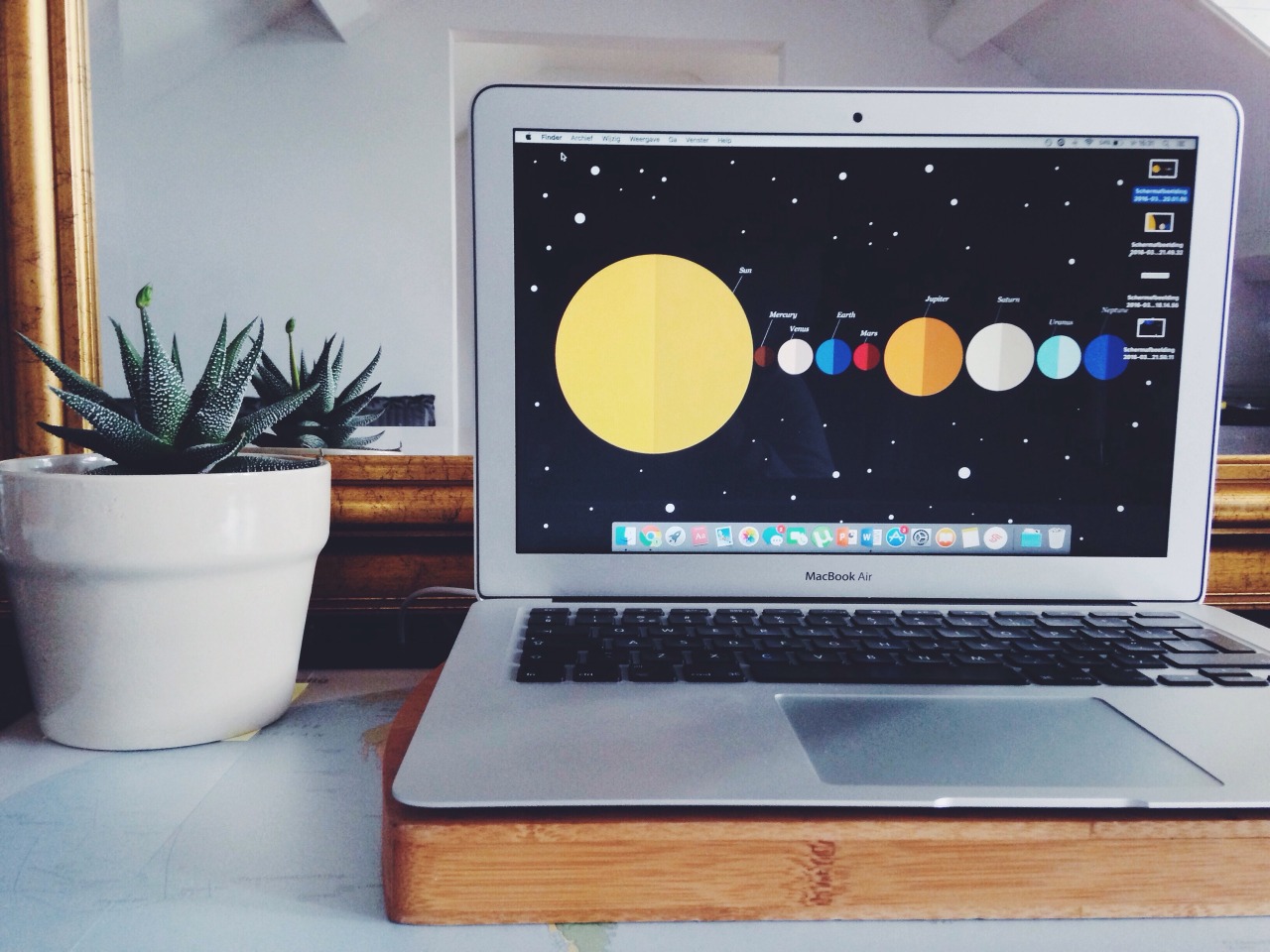 Macbook Wallpaper Tumblr Planet - HD Wallpaper 