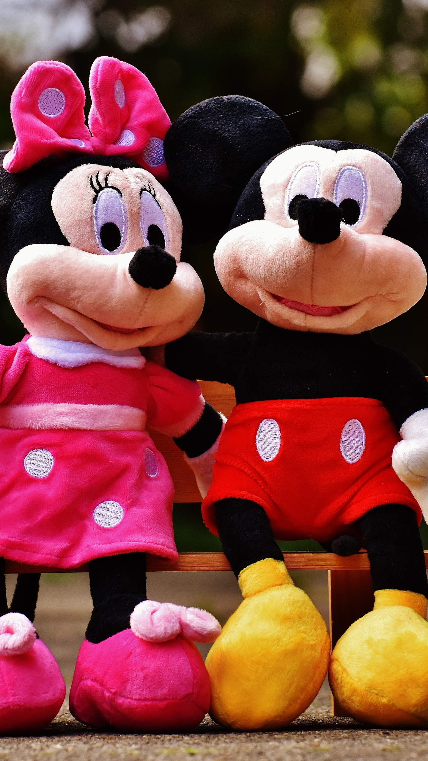 Preview Wallpaper Mickey Mouse, Minnie Mouse, Mouse, - Sweet Cute Teddy Bear - HD Wallpaper 