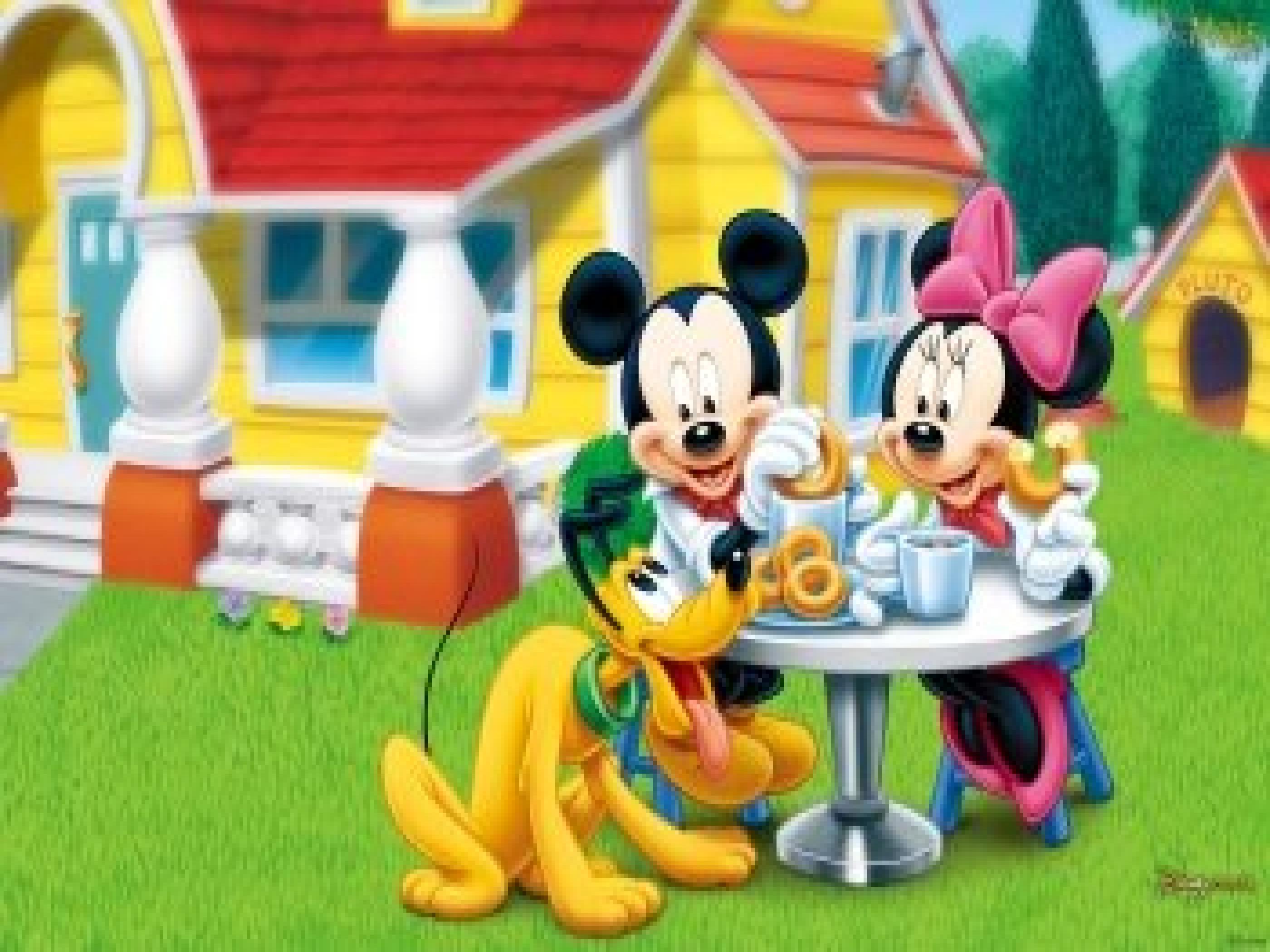 Mickey Mouse Hands Wallpaper - HD Wallpaper 