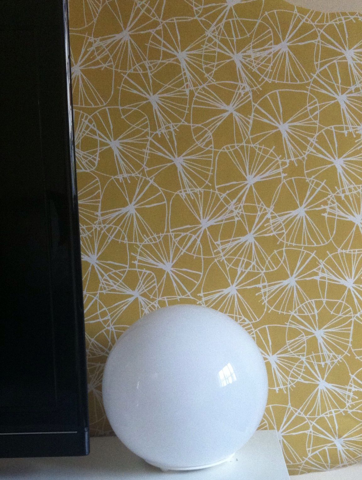 Sphere - HD Wallpaper 