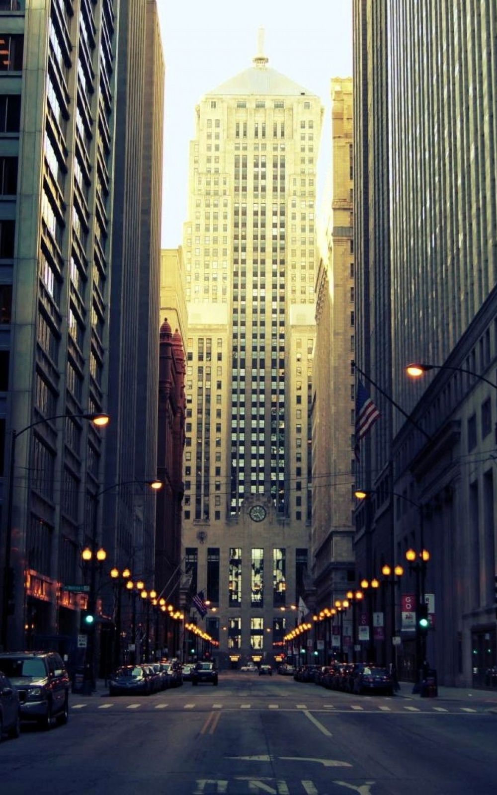 Iphone Wallpaper Hd Street - HD Wallpaper 