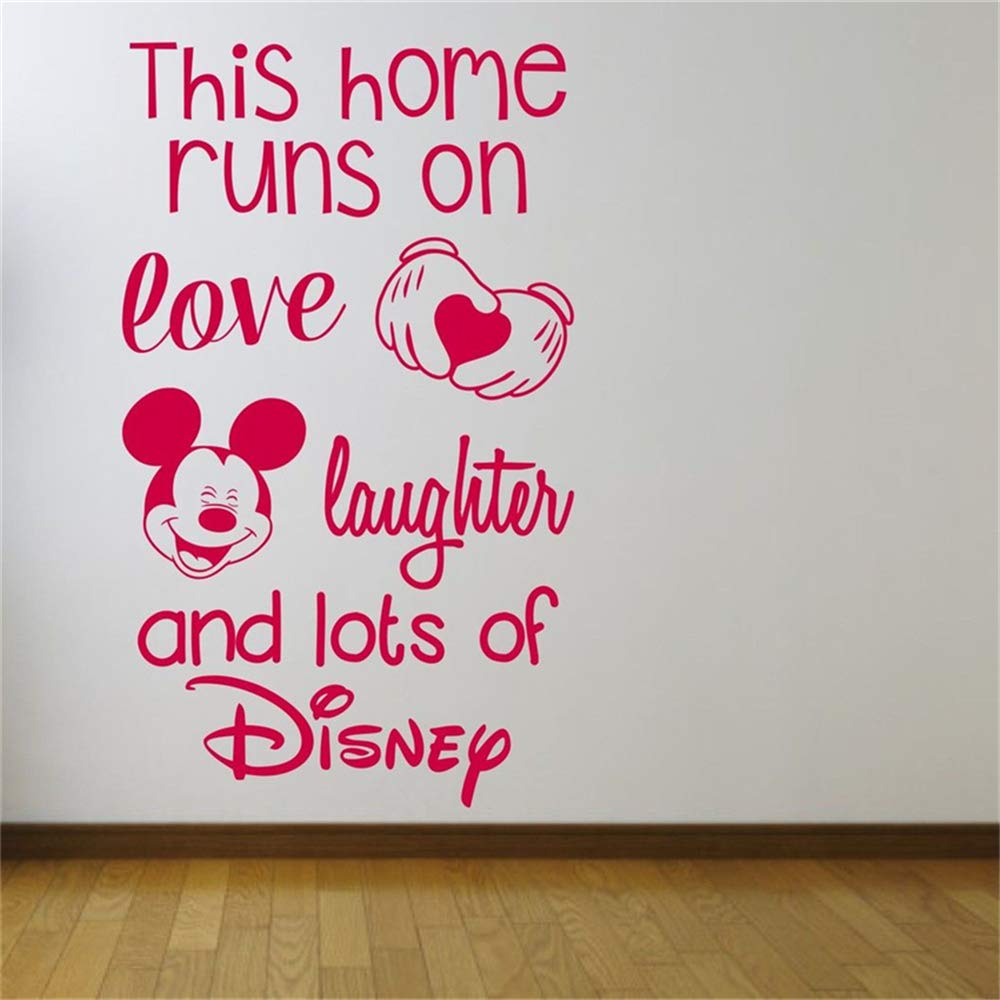 Mickey Mouse Love Wallpaper - HD Wallpaper 