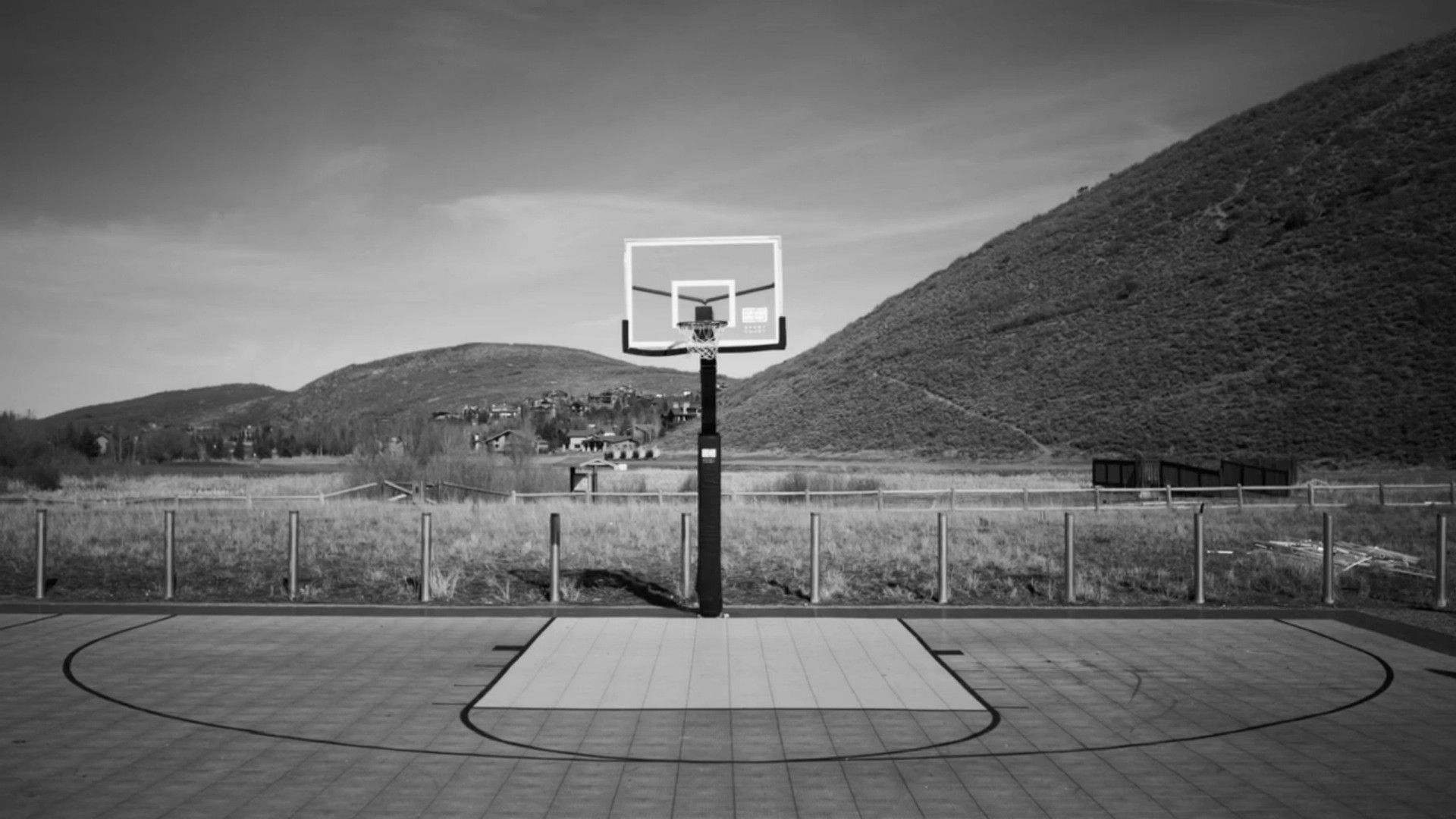 Street Basketball Court Background - HD Wallpaper 