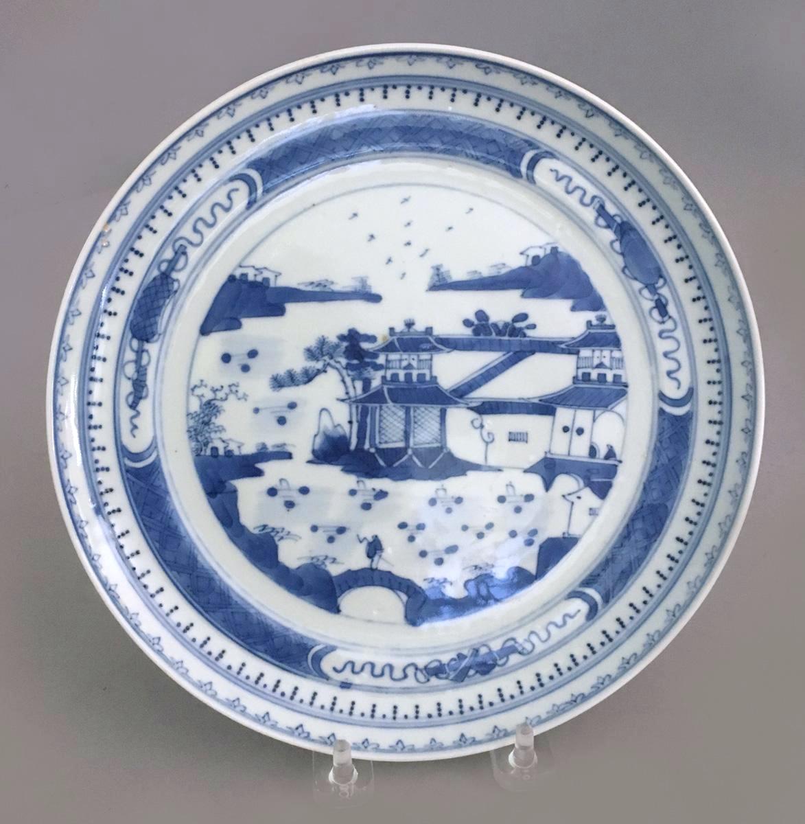 Export Set Of Seven Antique Canton Porcelain Blue And - Circle - HD Wallpaper 