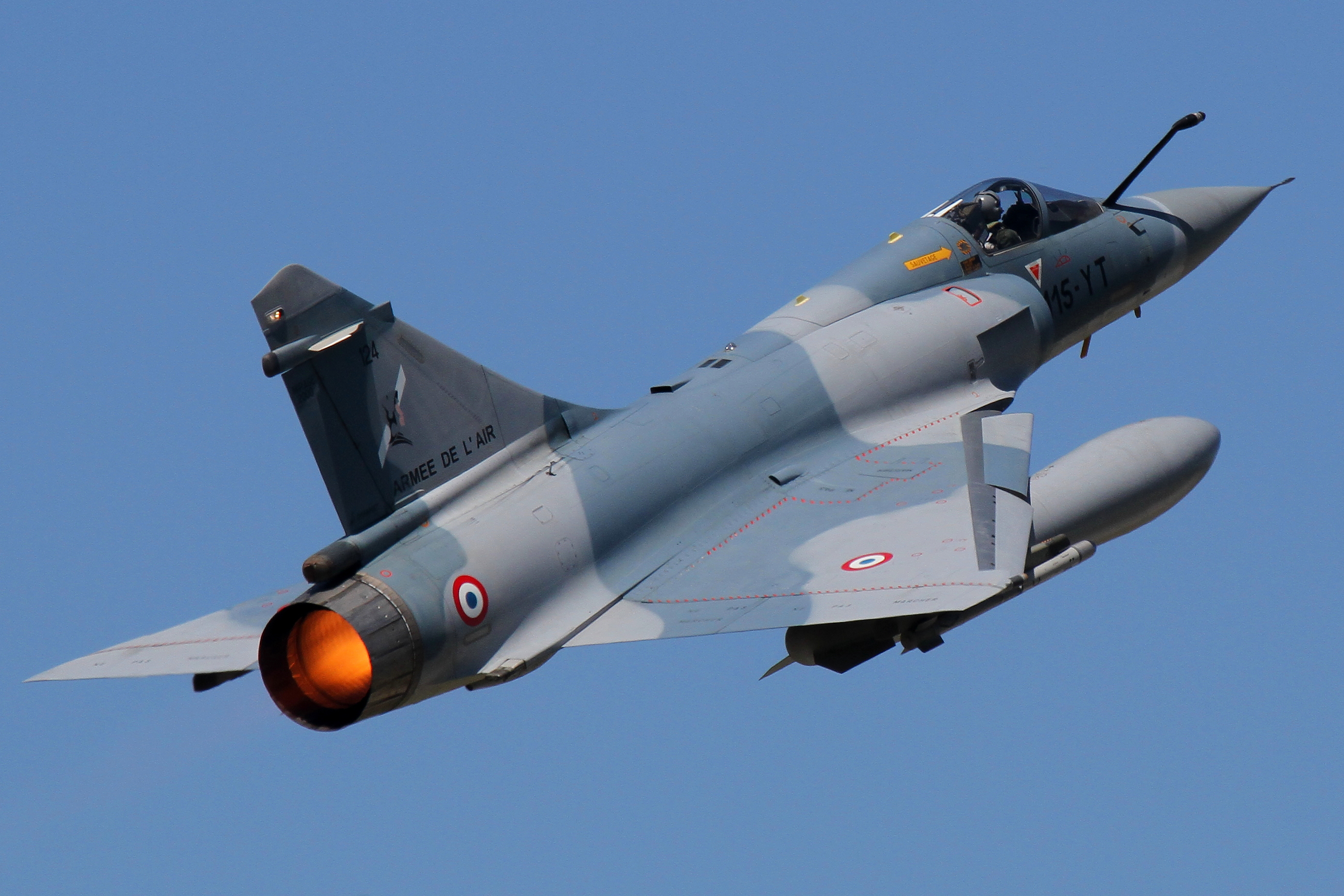 Mirage 2000 Fighter Jet - HD Wallpaper 