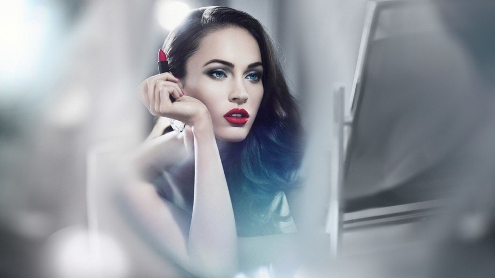 Megan Fox - HD Wallpaper 