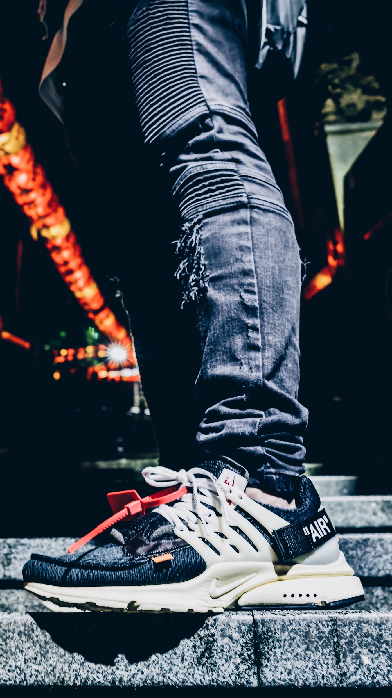 Wallpaper Foot, Sneaker, Ladder, Jeans - Sneaker Wallpaper Iphone 6 - HD Wallpaper 