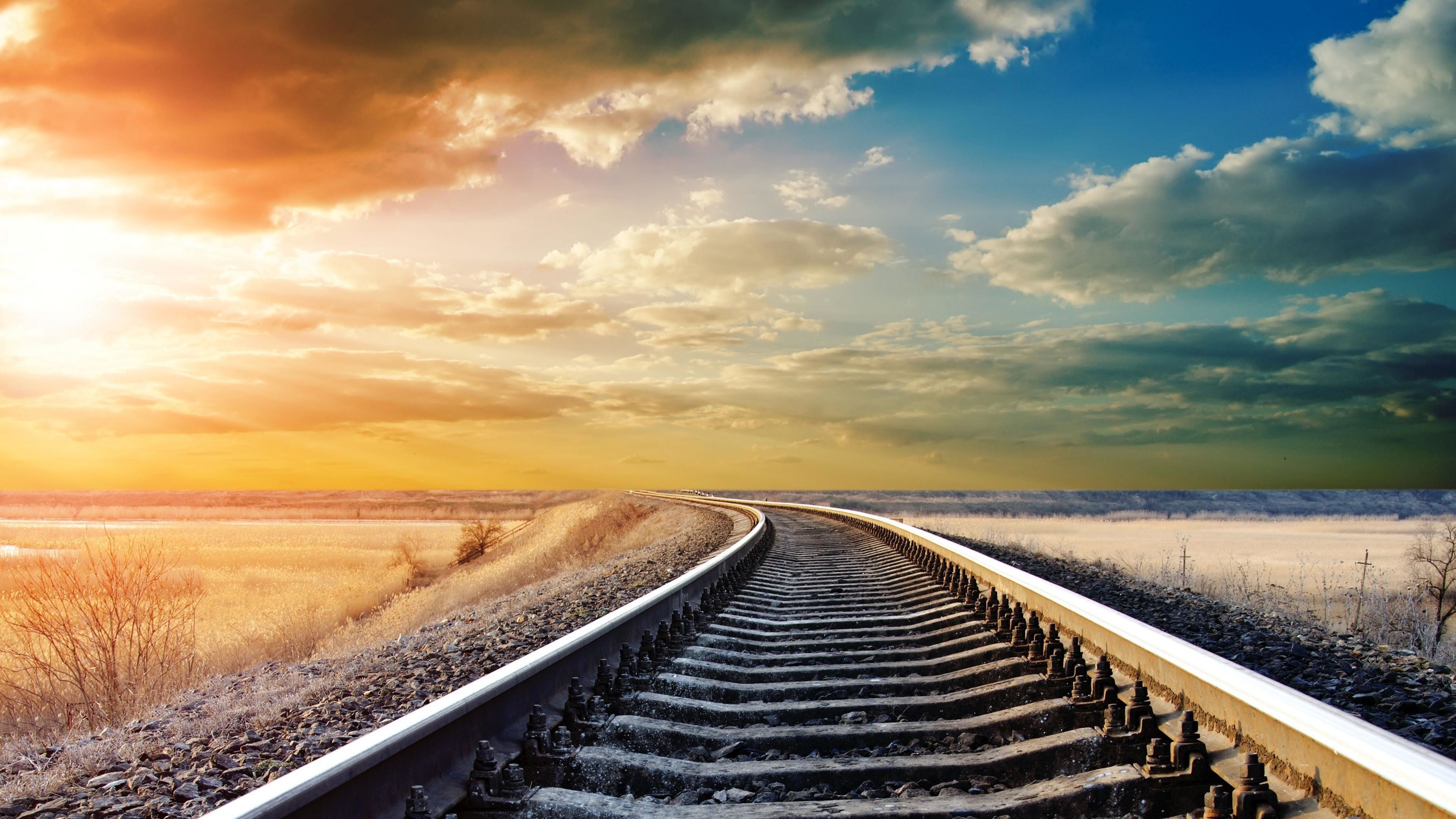 3840x2160, Endless Train Tracks In The Prairie Wallpaper - HD Wallpaper 