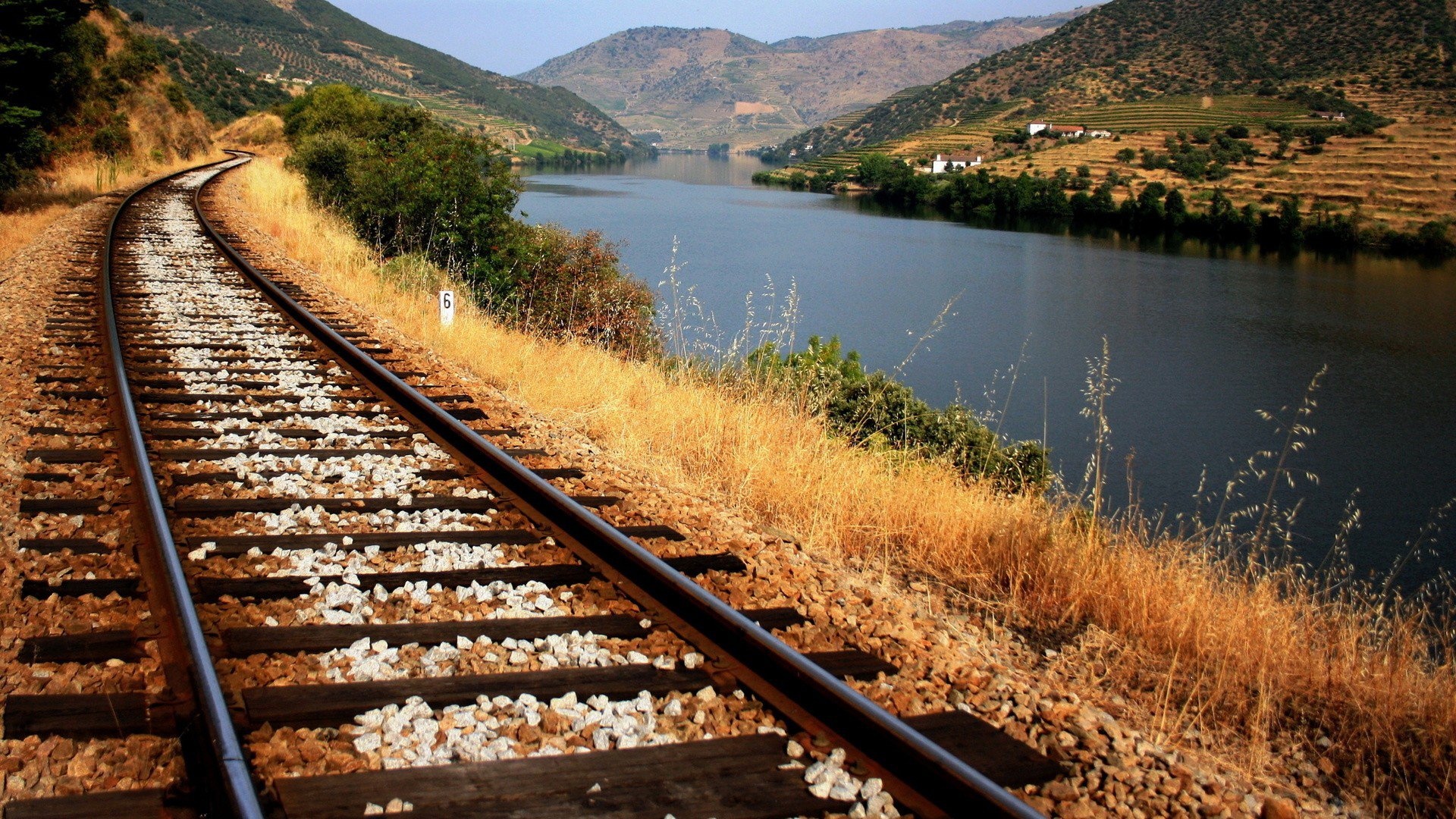 Railway Track Hd Photography Hd - HD Wallpaper 