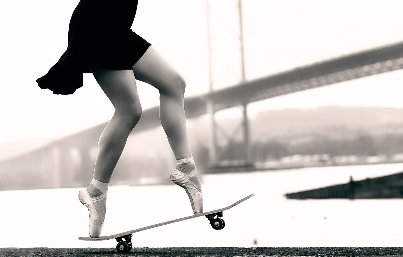 Photo Wallpaper Legs, Ballerina, Skate, Pointe Shoes - Pointe Shoes - HD Wallpaper 