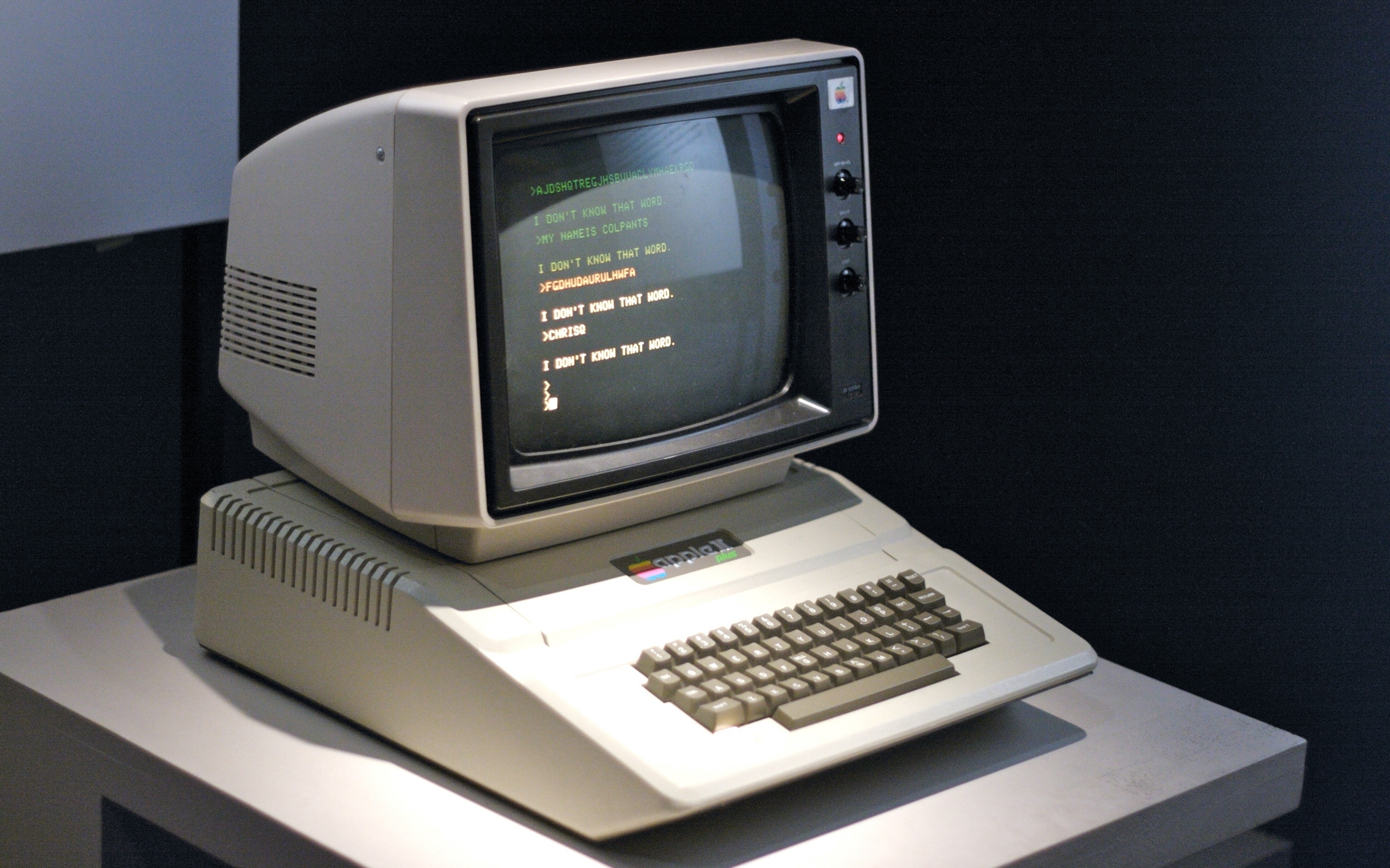 Wallpaper Apple, Mac, Apple Ii, 1977, Macintosh - Apple Ii - HD Wallpaper 