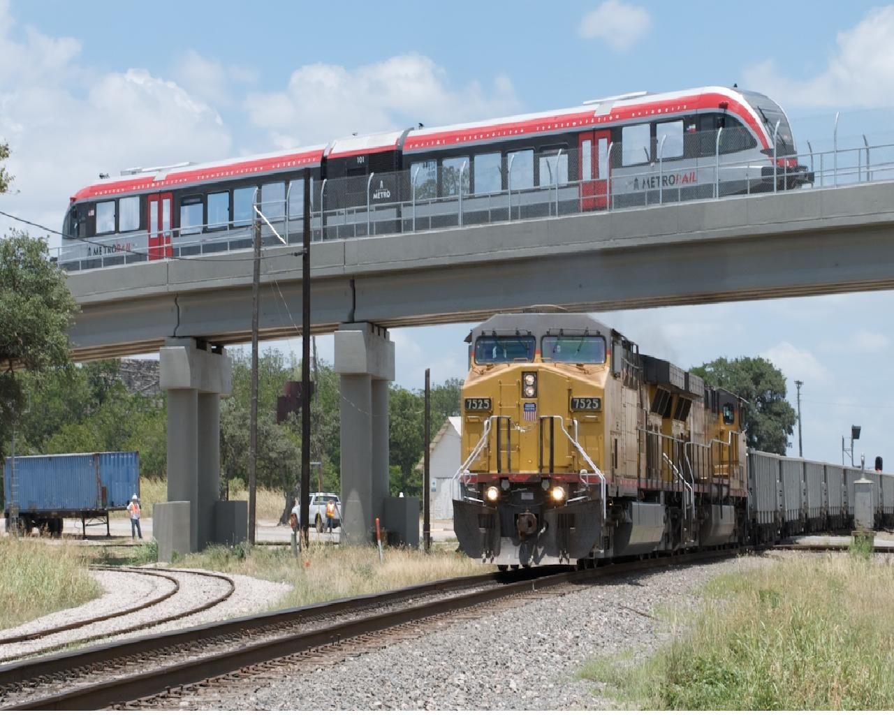 Austin Metro Rail - HD Wallpaper 