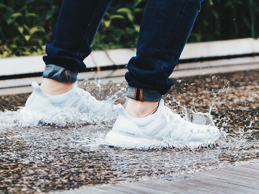 Person Wearing Pair Of White Adidas Ultraboost Shoes, - Ultra Boost On People - HD Wallpaper 