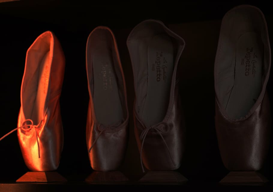 Four Assorted-color Ballet Shoes, Toe Shoes, Pink, - Dance Still Life - HD Wallpaper 