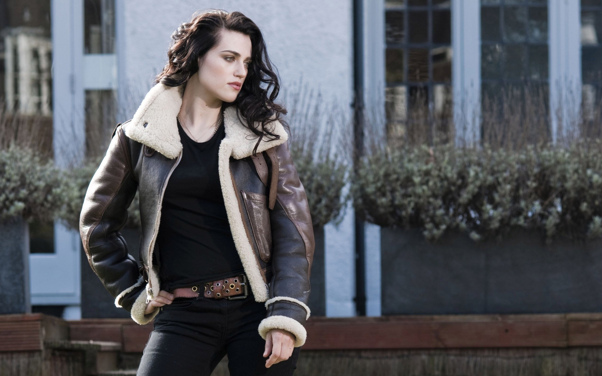 Katie Mcgrath - Katie Mcgrath Leather Jacket - HD Wallpaper 