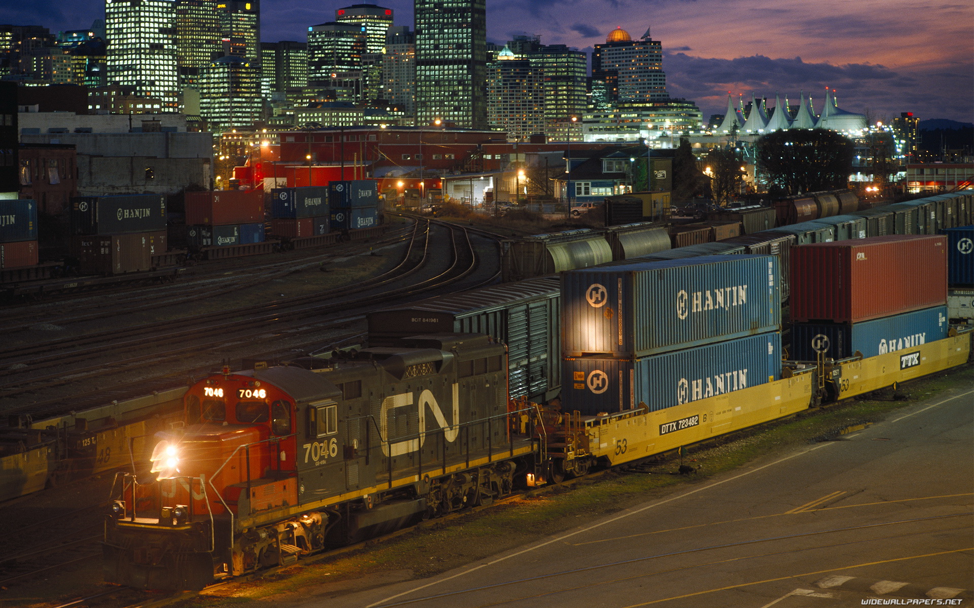 Cn New Orleans Yard - HD Wallpaper 