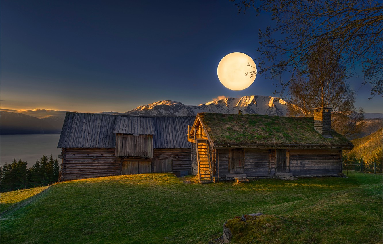 Photo Wallpaper Mountains, The Moon, Morning, The Barn, - Barn At Night Time - HD Wallpaper 