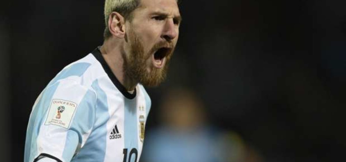 Lionel Messi Argentina V Urugu - Argentina Vs Uruguay Messi - HD Wallpaper 