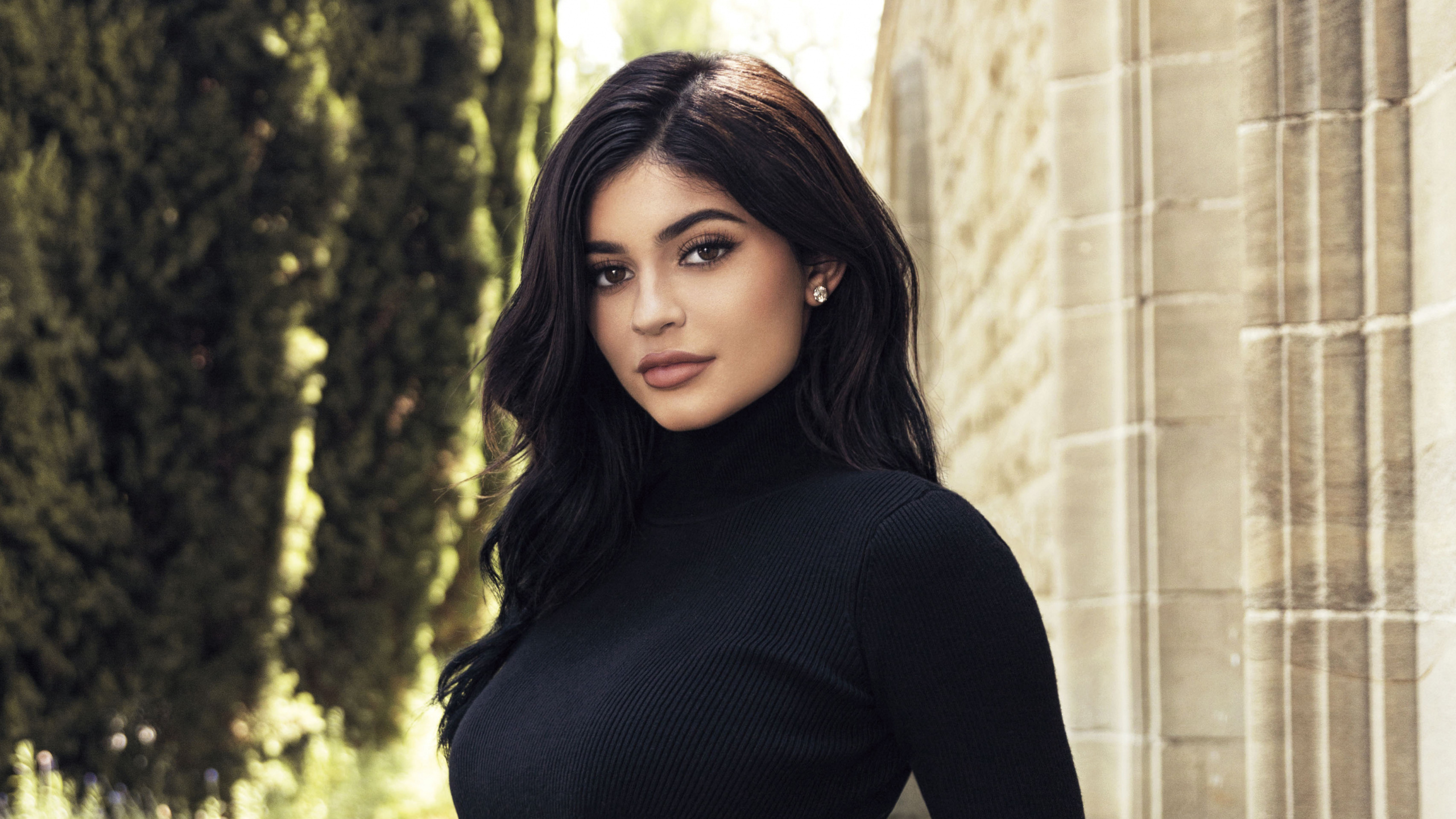 Supermodel, Kylie Jenner, Black T-shirt, Celebrity, - Kylie Jenner - HD Wallpaper 