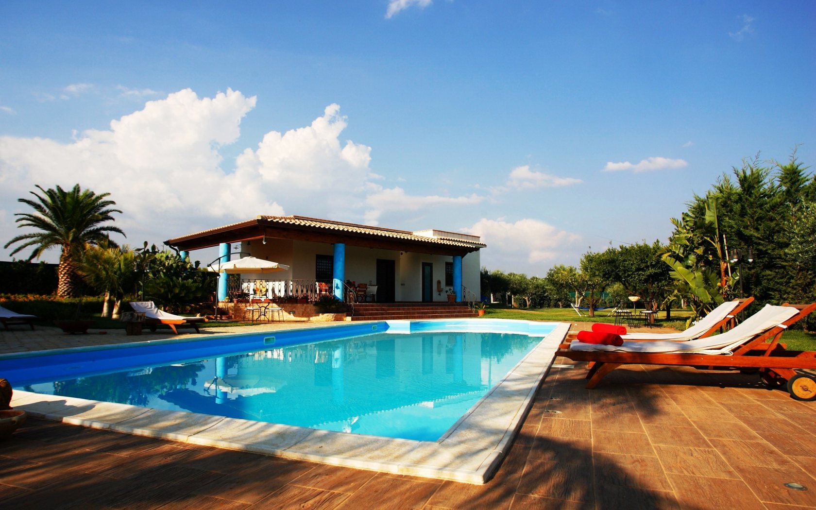 Villa In Gorai Beach - HD Wallpaper 