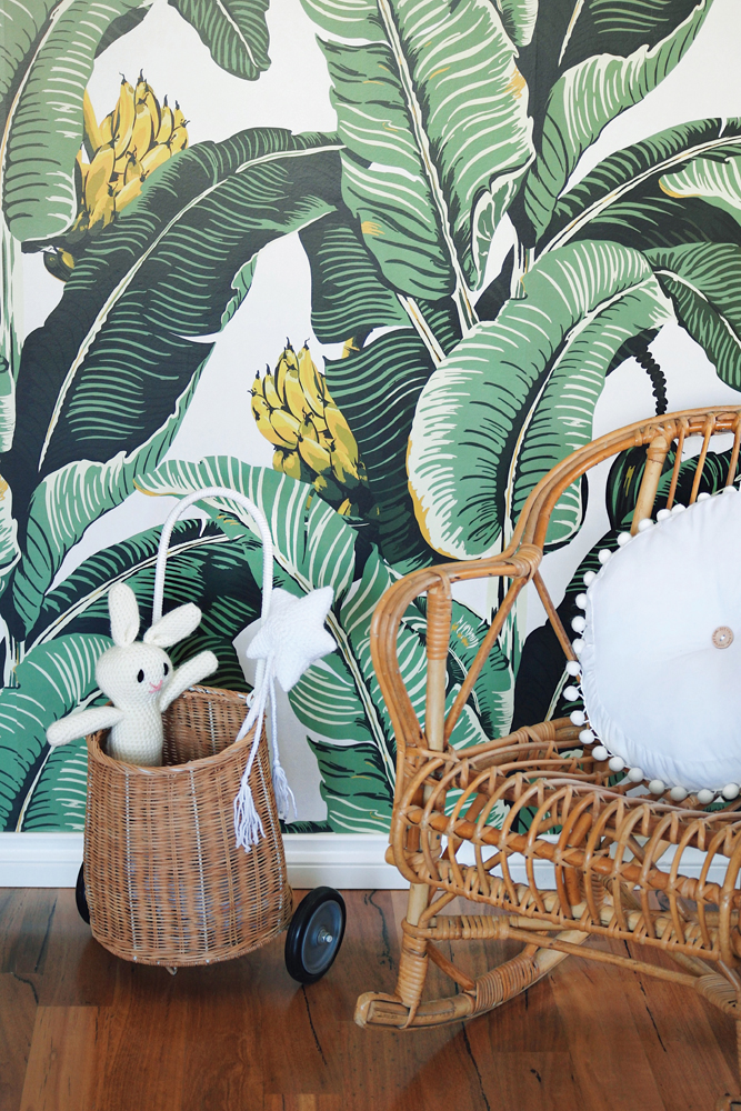 Milton King Jungle Palm On Dark - HD Wallpaper 