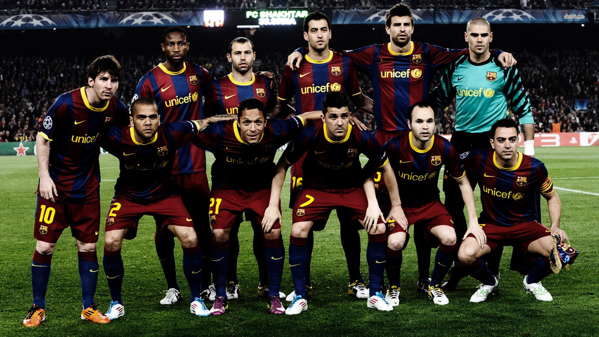 Football Team Of Barcelona - HD Wallpaper 