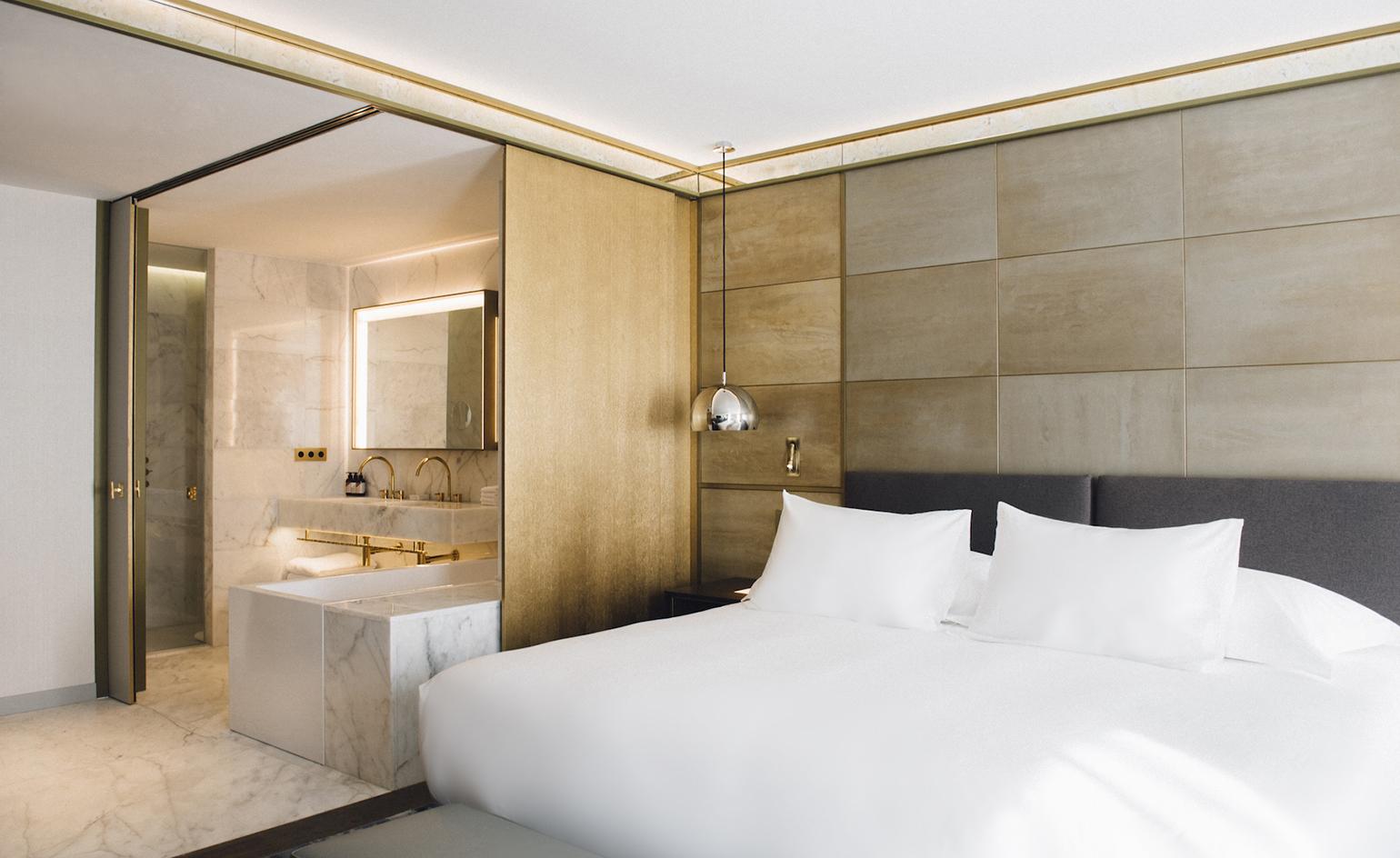 Almanac Hotel Barcelona Suite - HD Wallpaper 