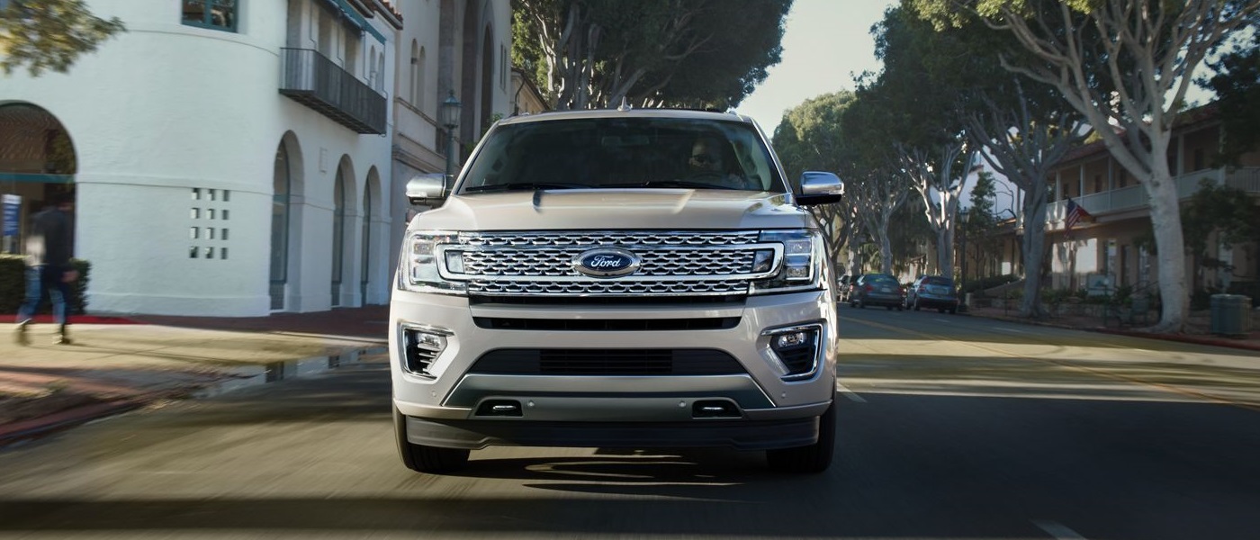 Ford Land Cruiser 2019 - HD Wallpaper 