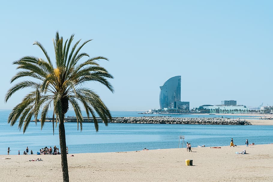 Spain, Barcelona, Barcelona Beach, People, No Clouds, - Beach - HD Wallpaper 