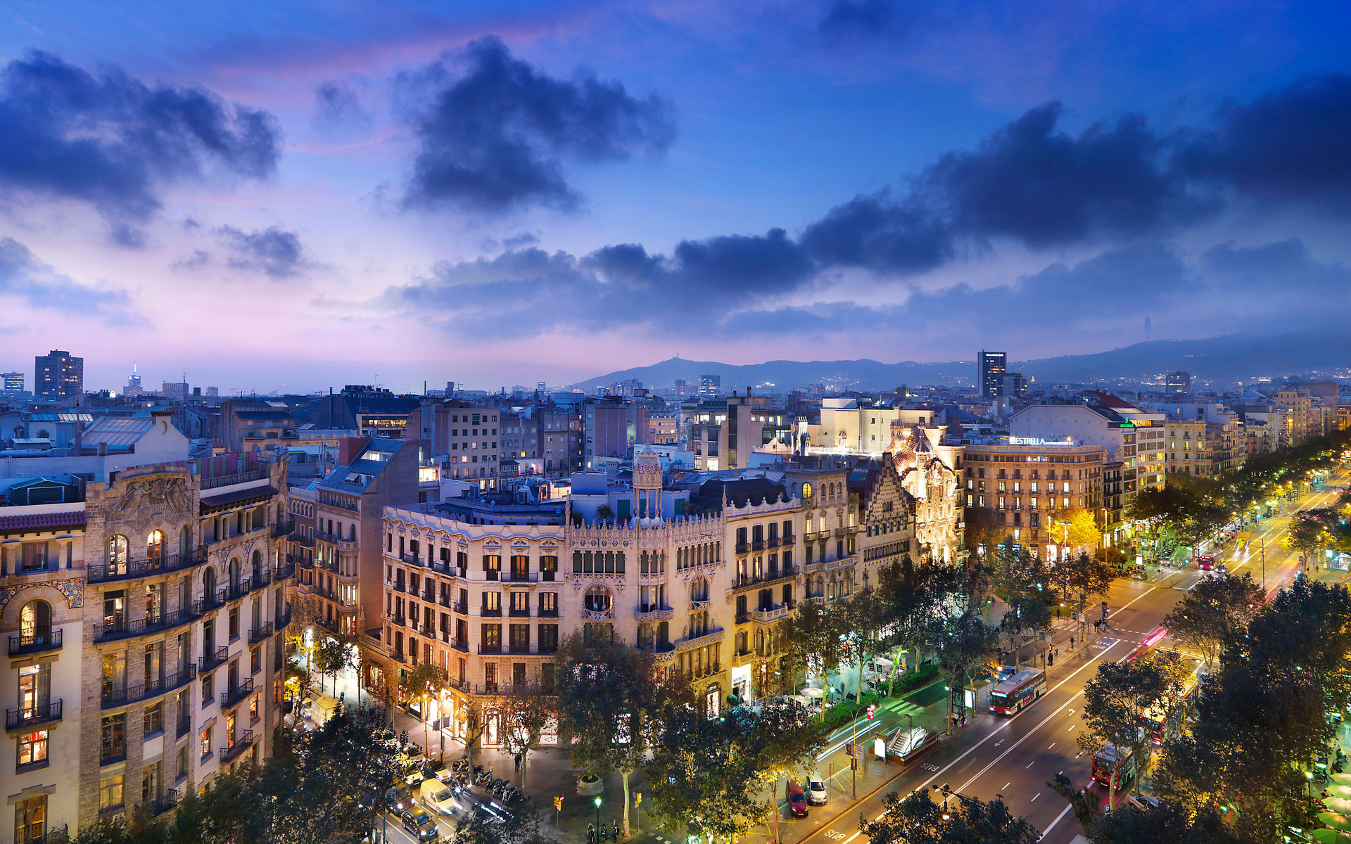 Evening, City, Home, Spain, Street, Barcelona, Barcelona, - Mandarin Oriental Barcelona - HD Wallpaper 