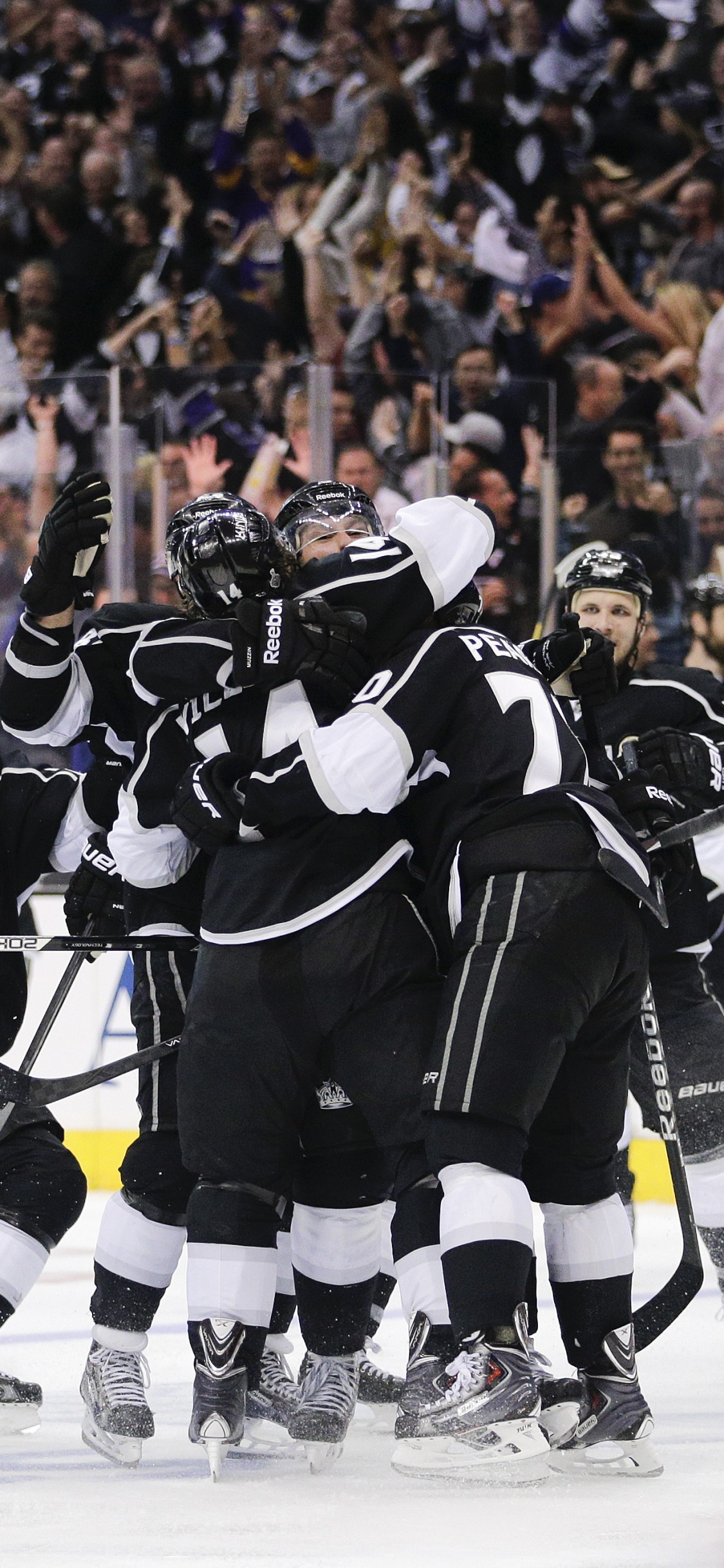 Los Angeles Kings Celebration - HD Wallpaper 