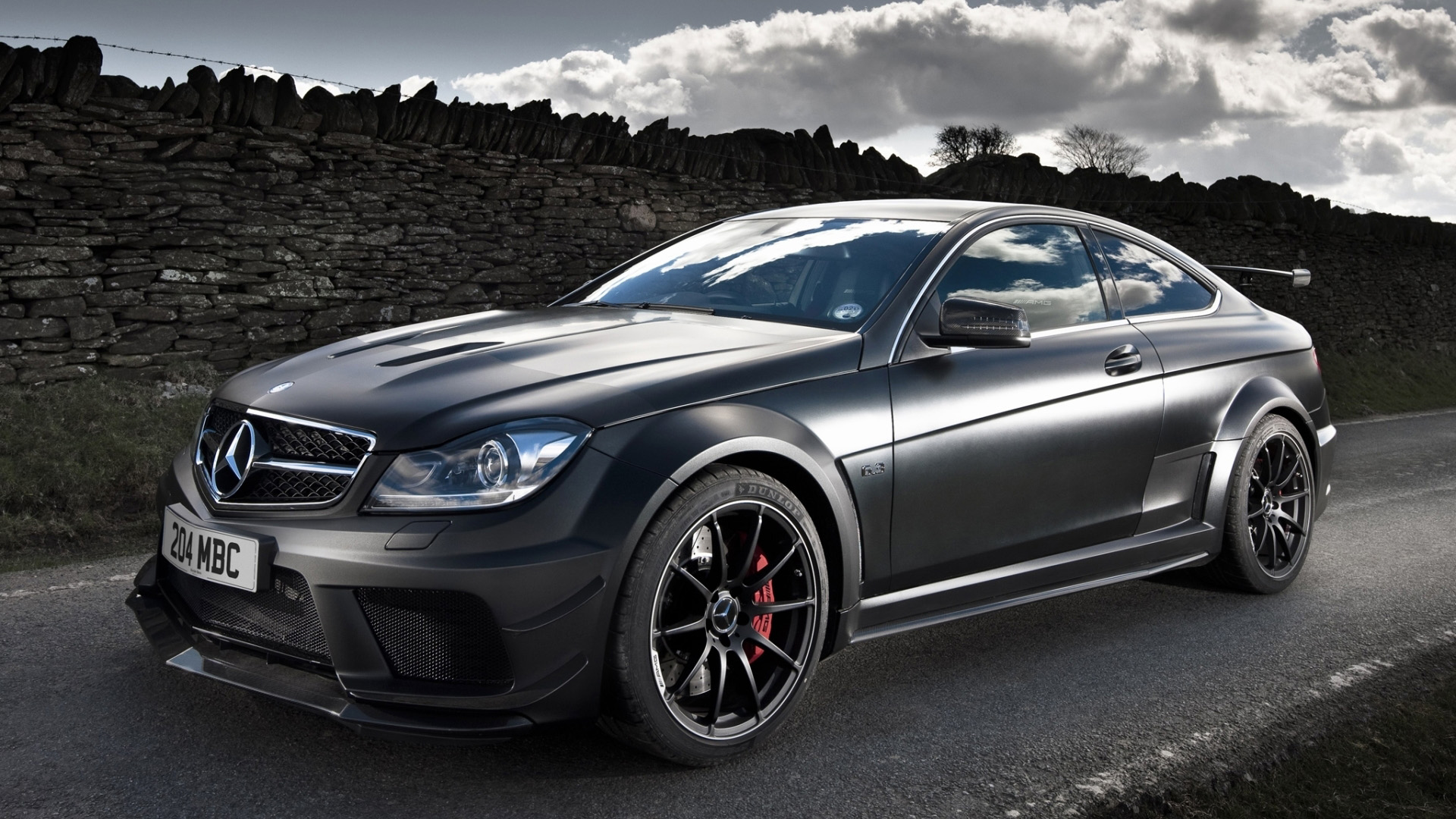 2011 C63 Amg Black Series - HD Wallpaper 
