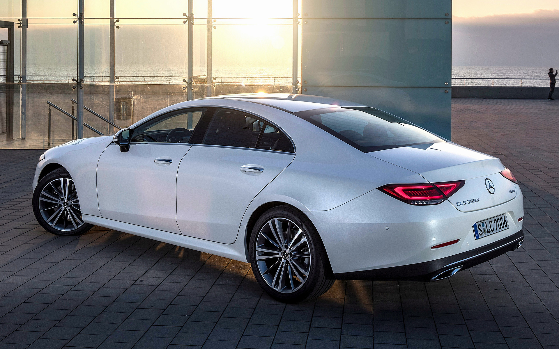 2018 Mercedes Benz Cls Class - HD Wallpaper 