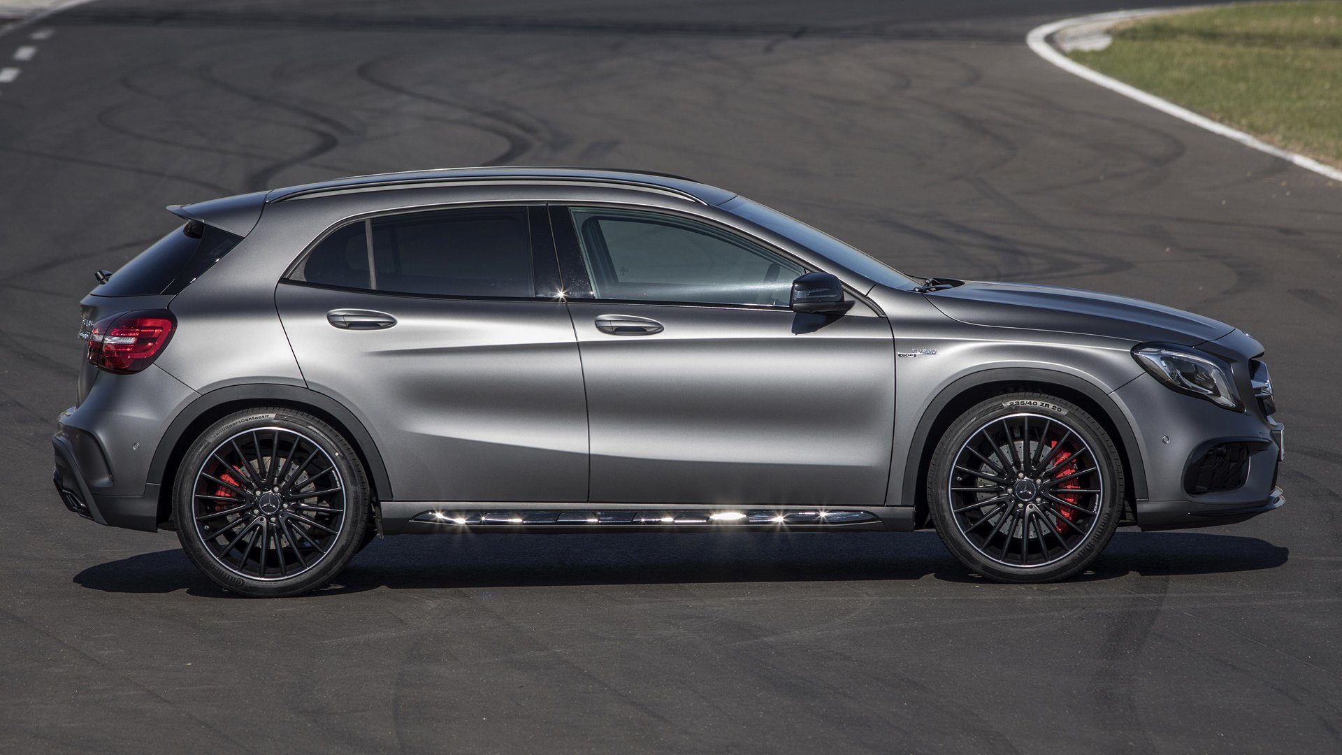 Mercedes Gla 1080 - HD Wallpaper 