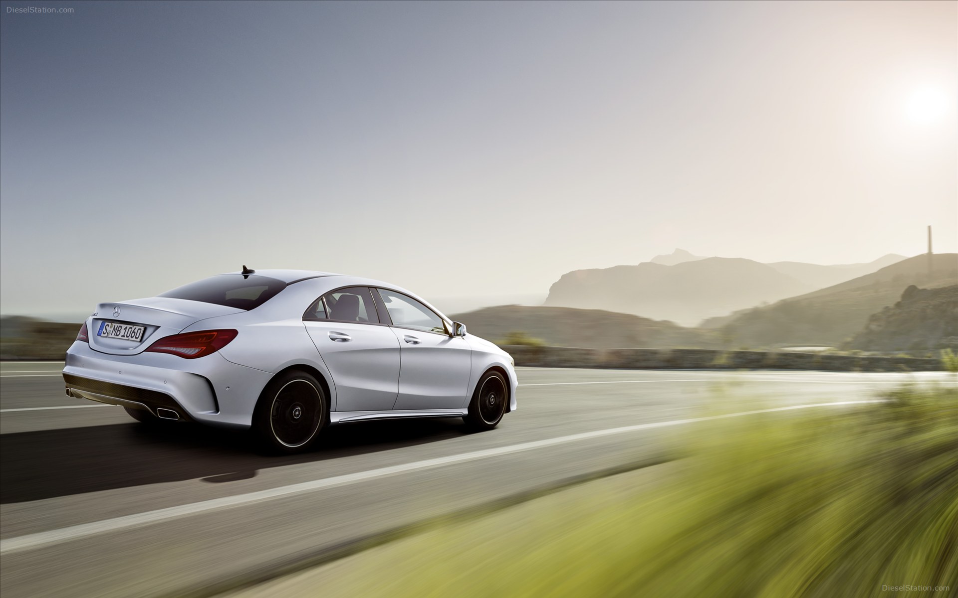 Mercedes Benz Cla - Mercedes Benz Desktop Wallpaper Cla - HD Wallpaper 