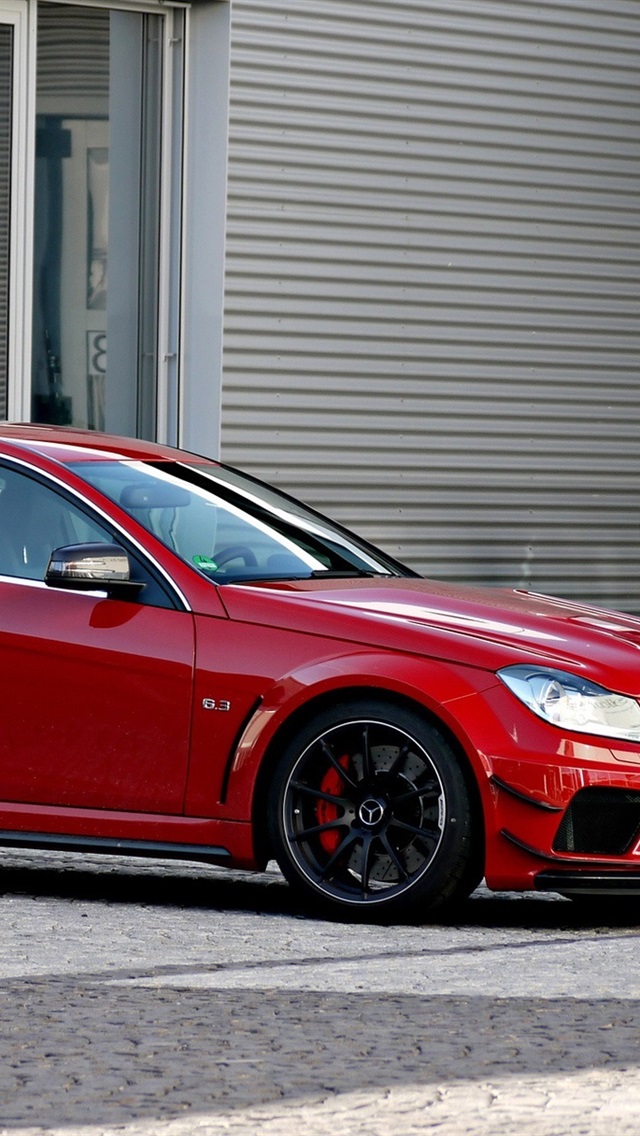 Iphone Wallpaper Red Mercedes-benz C63 Amg Coupe - Mercedes C63 Amg Red - HD Wallpaper 