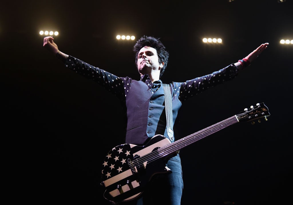 Billie Joe Armstrong - HD Wallpaper 