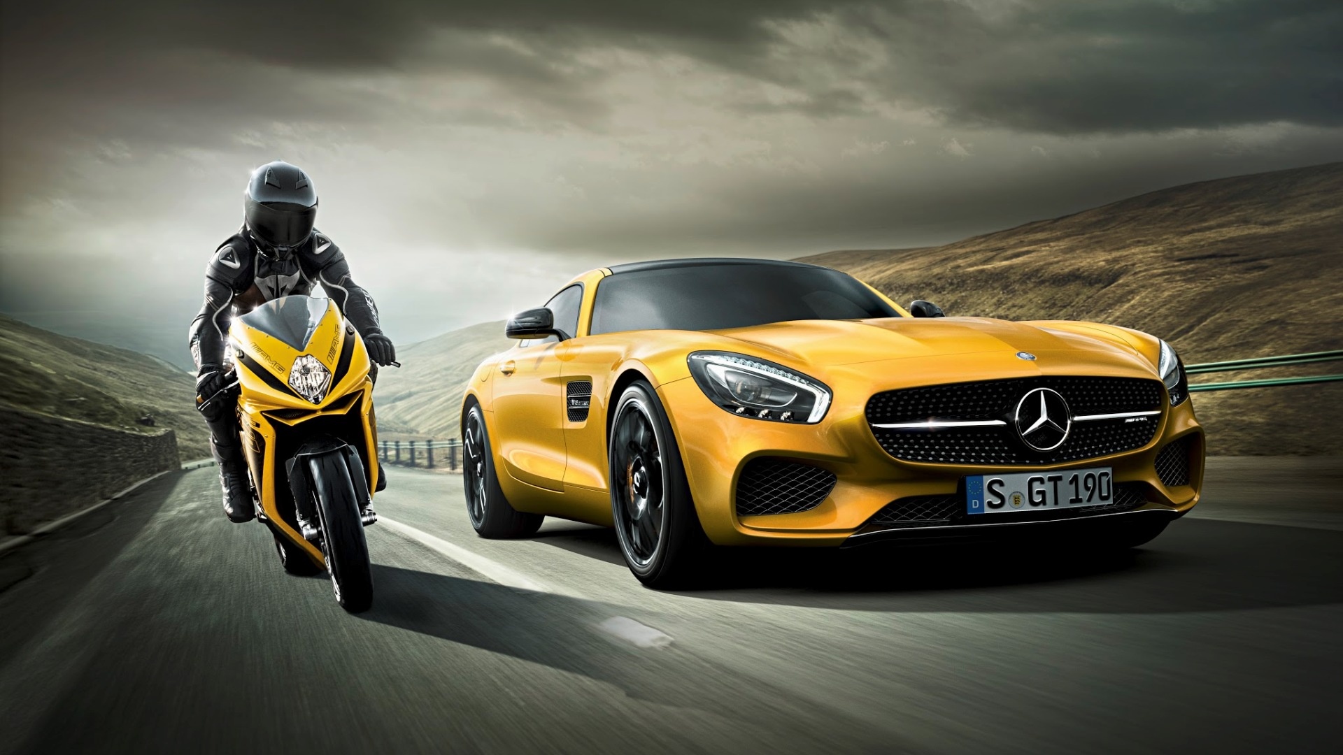 Mv Agusta F3 800 And Mercedes-amg Gt - Amg Agusta - HD Wallpaper 