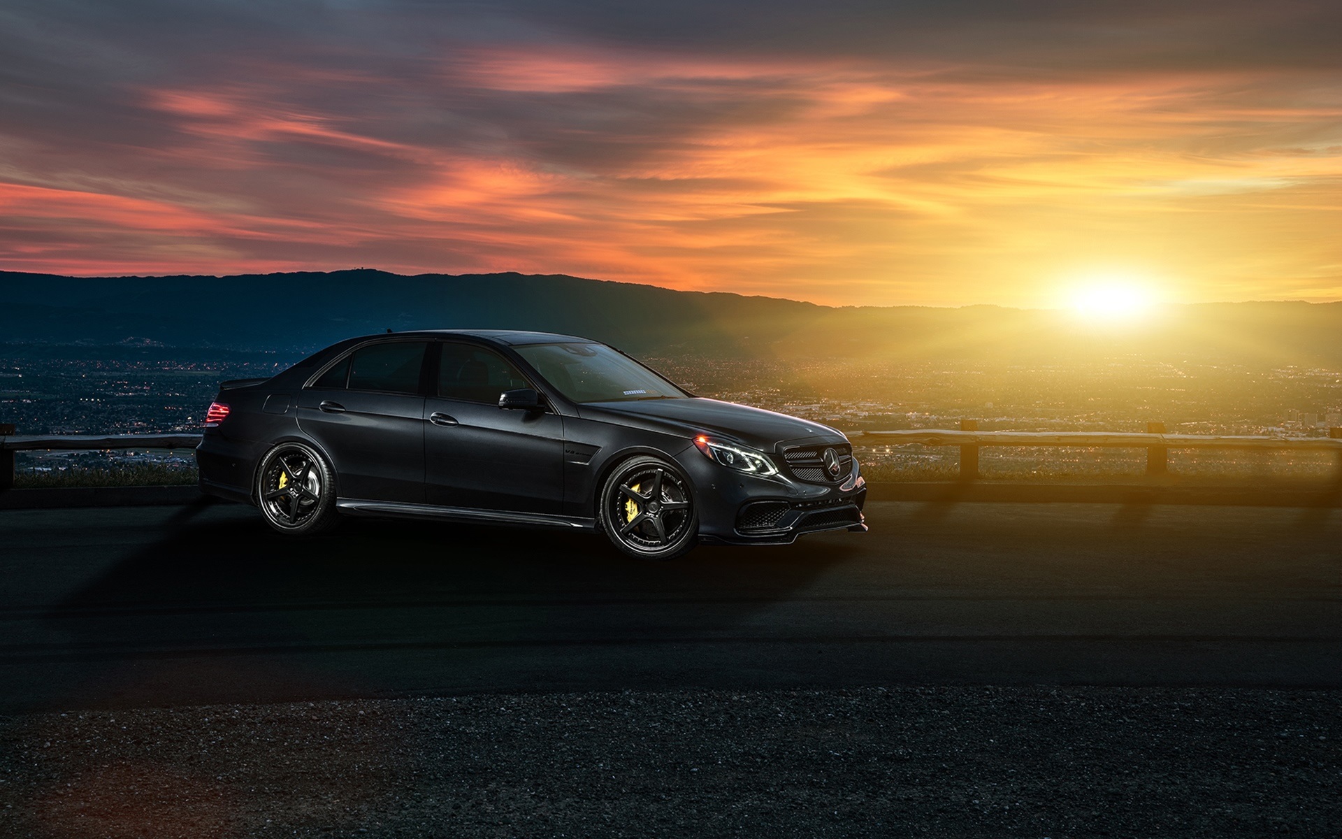 Wallpaper Mercedes-benz E63 Amg S Black Car, Sunset - Mercedes E 63 Amg S - HD Wallpaper 